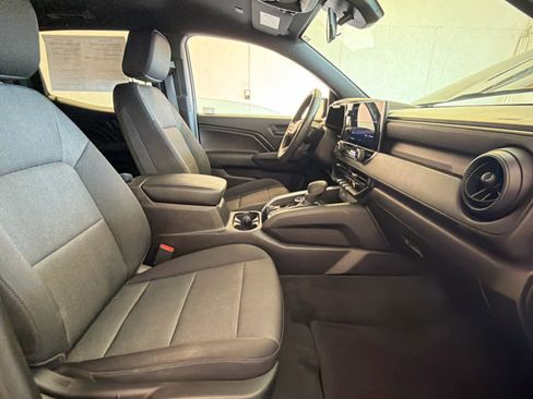 Used 2023 Chevrolet Colorado Trail Boss w/ Safety Package AWD/4WD image 23