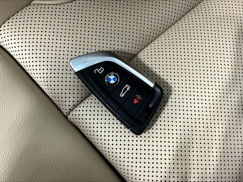 Certified 2022 BMW X3 xDrive30i w/ Convenience Package w/ZPA image 12