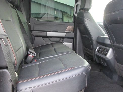 Used 2024 Ford F250 Lariat AWD/4WD image 12