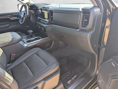 Used 2023 Chevrolet Silverado 1500 RST AWD/4WD image 20