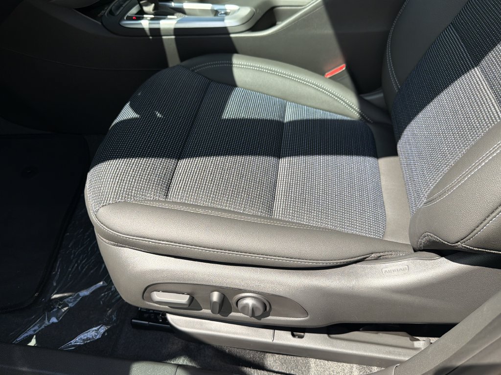New 2026 Buick Envista Sport Touring w/ Convenience I Package FWD image 23