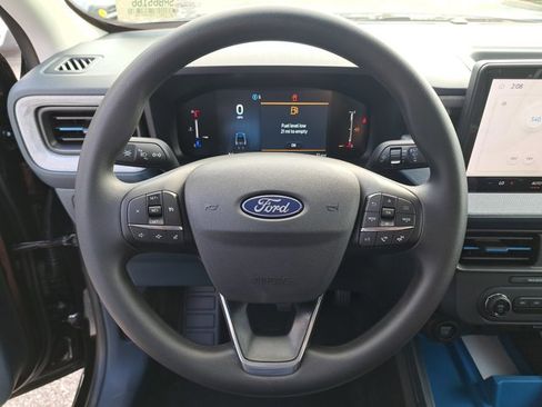 New 2025 Ford Maverick XLT image 27