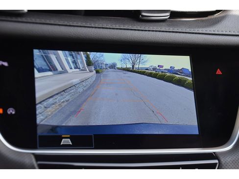 New 2025 Cadillac XT5 Premium Luxury w/ LPO, Floor Liner Package AWD/4WD image 23