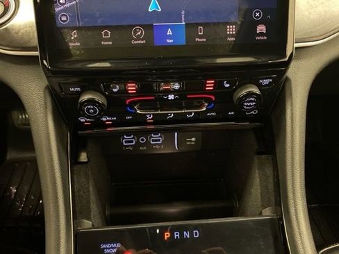 Used 2021 Jeep Grand Cherokee L Limited image 16