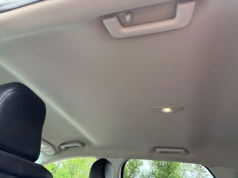Used 2020 Ford Edge Titanium AWD/4WD image 9