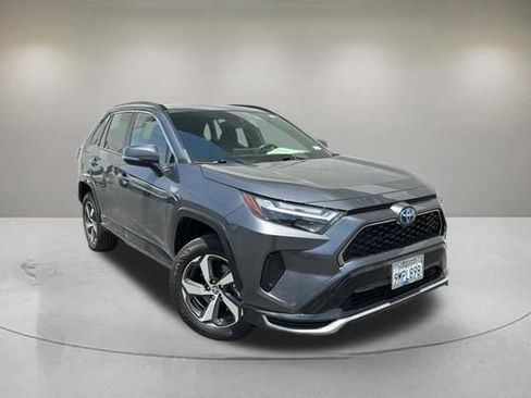 Used 2024 Toyota RAV4 SE w/ Weather & Moonroof Package AWD/4WD image 1