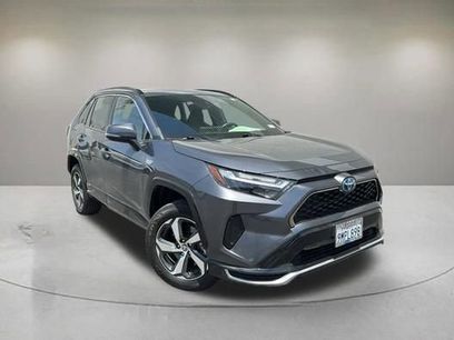 Used 2024 Toyota RAV4 SE w/ Weather & Moonroof Package