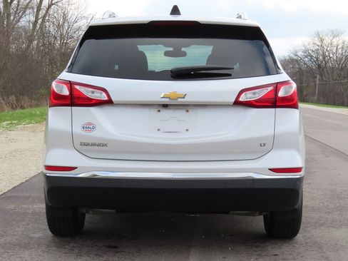 Used 2018 Chevrolet Equinox LT w/ Sun & Infotainment Package image 8