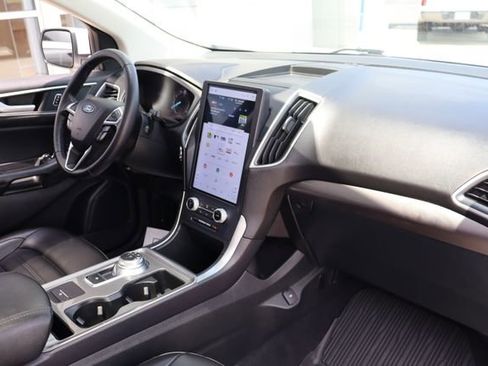 Certified 2023 Ford Edge SEL w/ Convenience Package AWD/4WD image 39