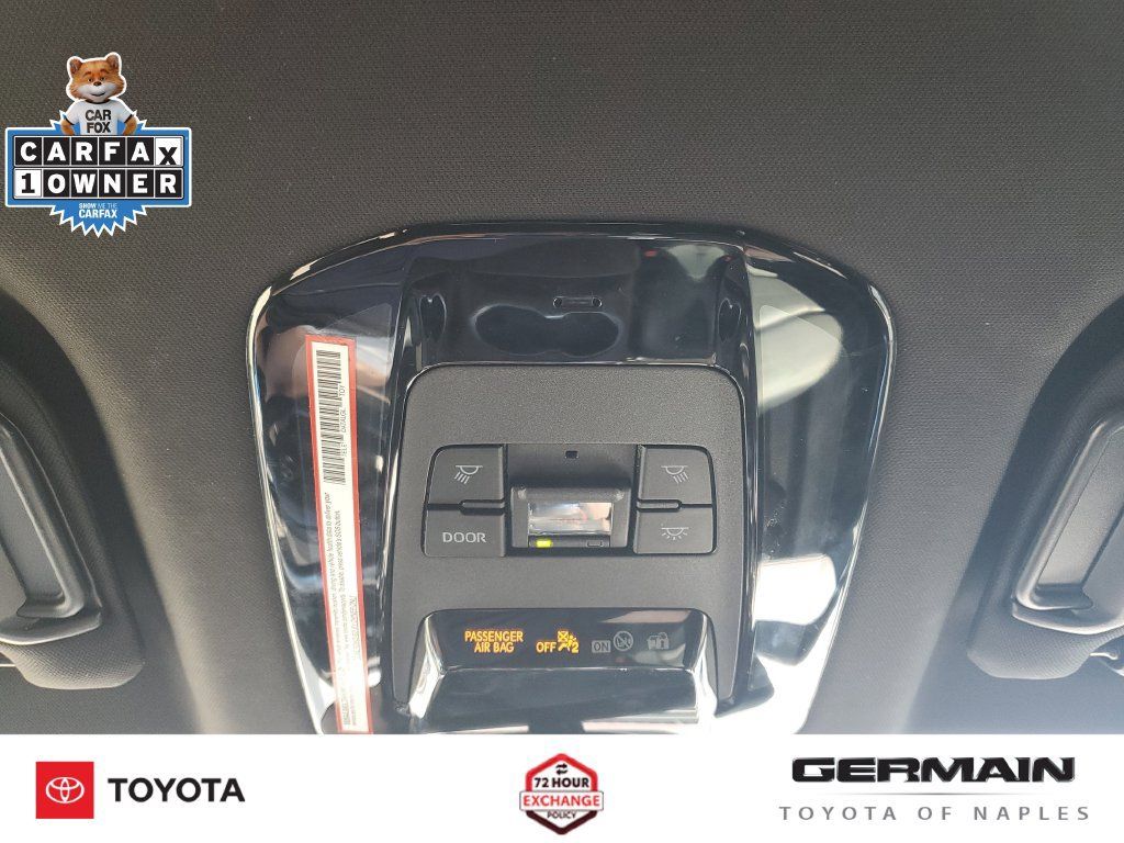 Used 2021 Toyota Venza Limited AWD/4WD image 34