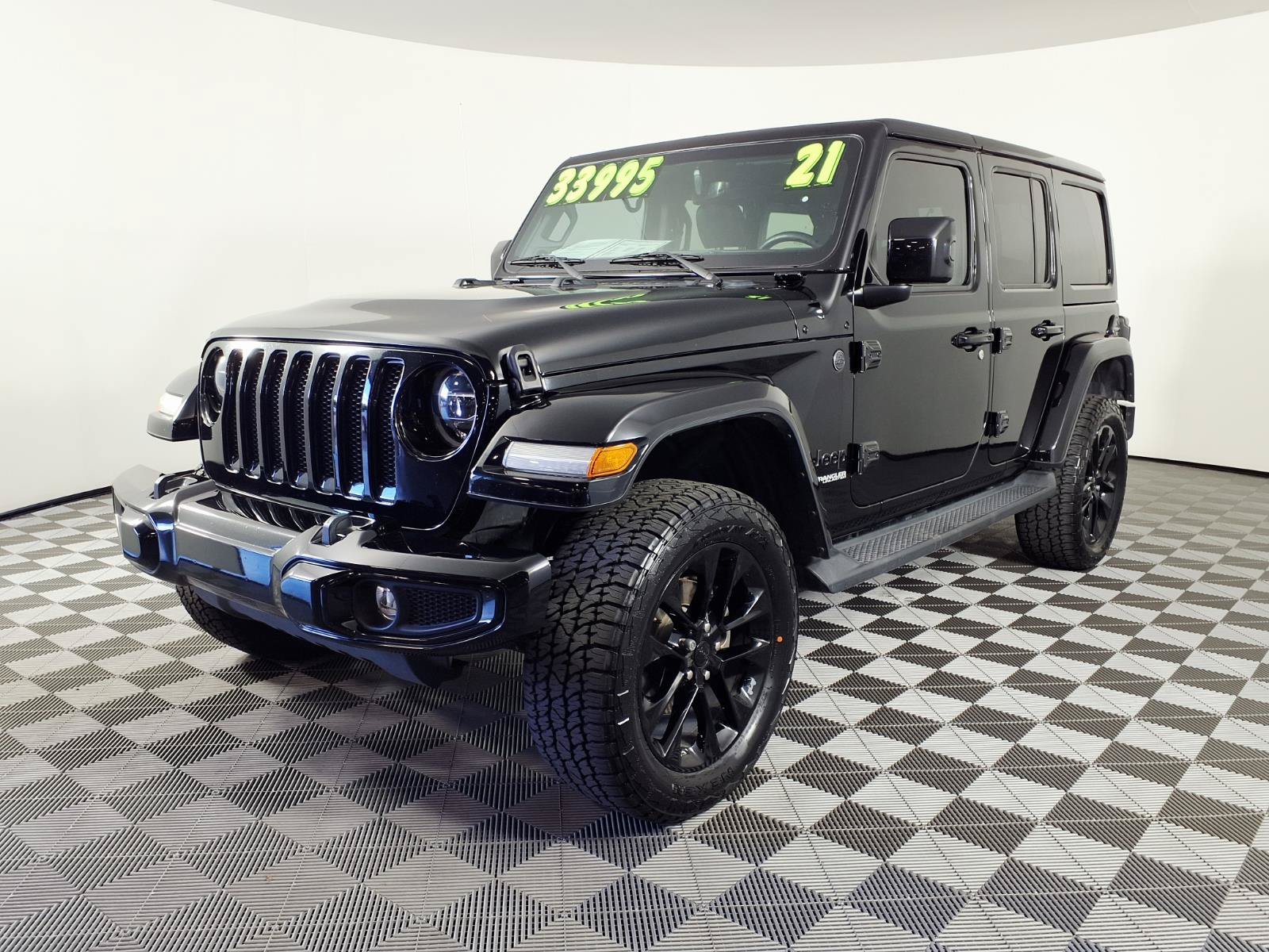 Used 2021 Jeep Wrangler Unlimited Sahara AWD/4WD image 1