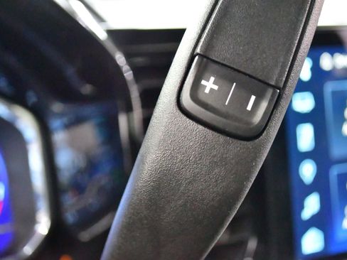 Used 2023 Chevrolet Silverado 1500 LT image 37