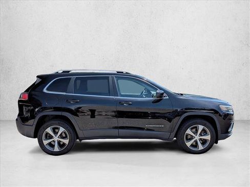 Used 2020 Jeep Cherokee Limited AWD/4WD image 4