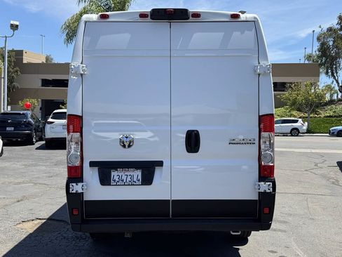 Used 2026 RAM ProMaster 3500 w/ Convenience Group FWD image 10