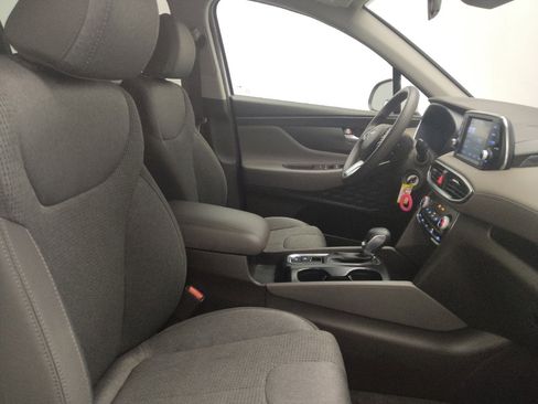 Used 2020 Hyundai Santa Fe SE image 21