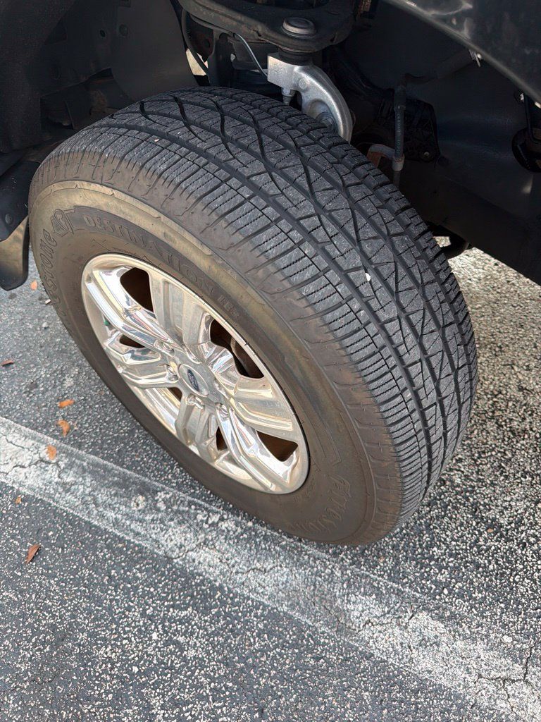 Used 2019 Ford Ranger XLT w/ Equipment Group 301A Mid RWD image 16