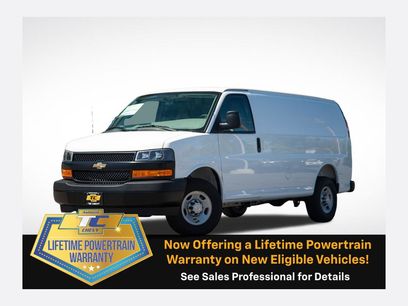 New 2026 Chevrolet Express 3500 w/ Driver Convenience Package