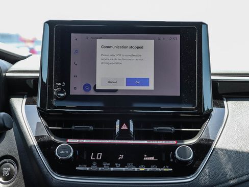 Certified 2025 Toyota Corolla SE w/ Convenience Package FWD image 14