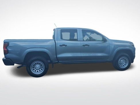 Used 2025 Chevrolet Colorado W/T image 7