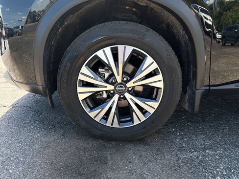 Used 2023 Nissan Rogue SV w/ SV Premium B Package AWD/4WD image 32
