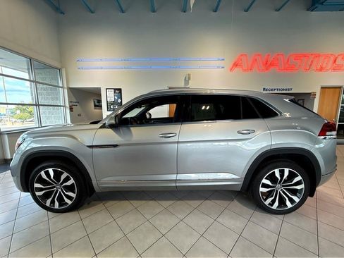 Used 2020 Volkswagen Atlas Cross Sport SEL Premium R-Line AWD/4WD image 8
