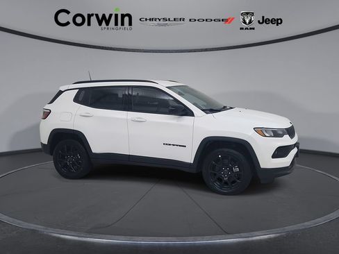 New 2026 Jeep Compass Latitude AWD/4WD image 1
