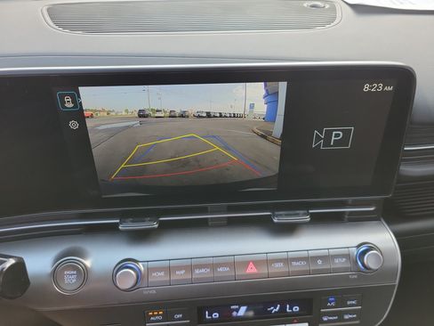 Used 2025 Hyundai Kona SEL FWD image 16