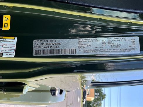 Used 2024 Jeep Wrangler Unlimited w/ Convenience Group AWD/4WD image 16
