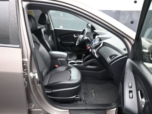 Used 2013 Hyundai Tucson GLS AWD/4WD image 9