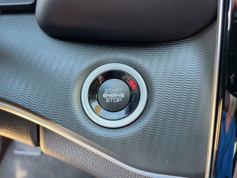 New 2025 Jeep Grand Cherokee L Altitude image 23