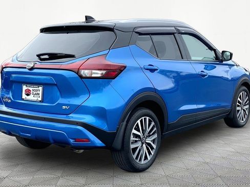 Used 2023 Nissan Kicks SV image 5