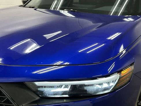 Used 2025 Honda Accord Sport image 30