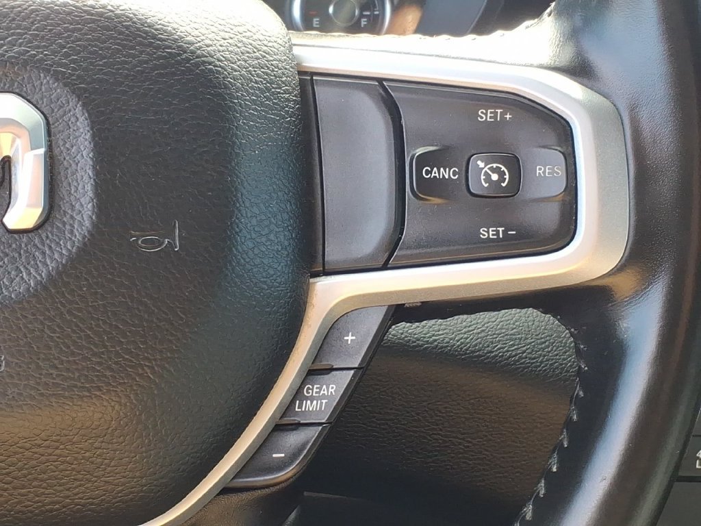 Used 2022 RAM 1500 Big Horn AWD/4WD image 11
