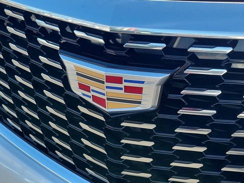 Used 2025 Cadillac XT5 Luxury image 29