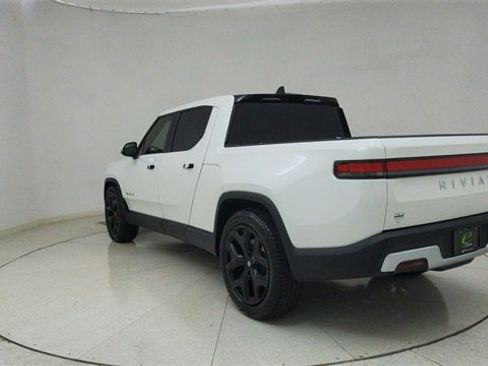 Used 2023 Rivian R1T Adventure image 66