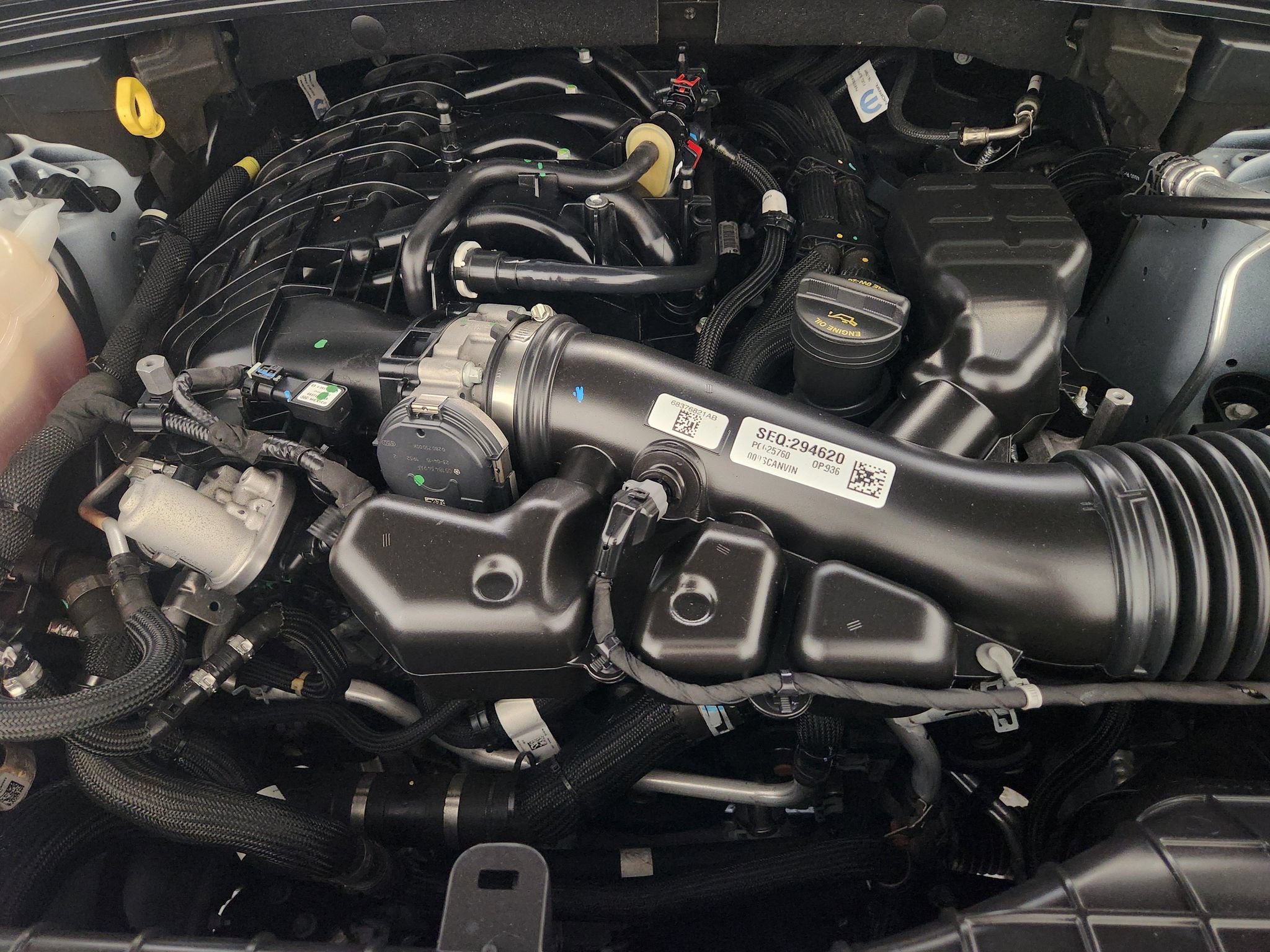 Used 2023 Jeep Grand Cherokee Altitude AWD/4WD image 33