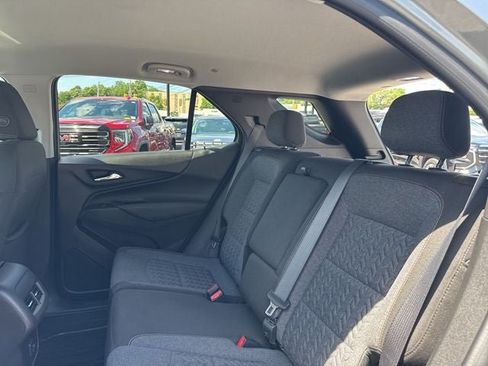 Used 2024 Chevrolet Equinox LT w/ LPO, Floor Liner Package FWD image 26