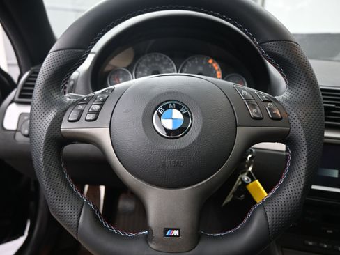 Used 2004 BMW M3 M3 image 11