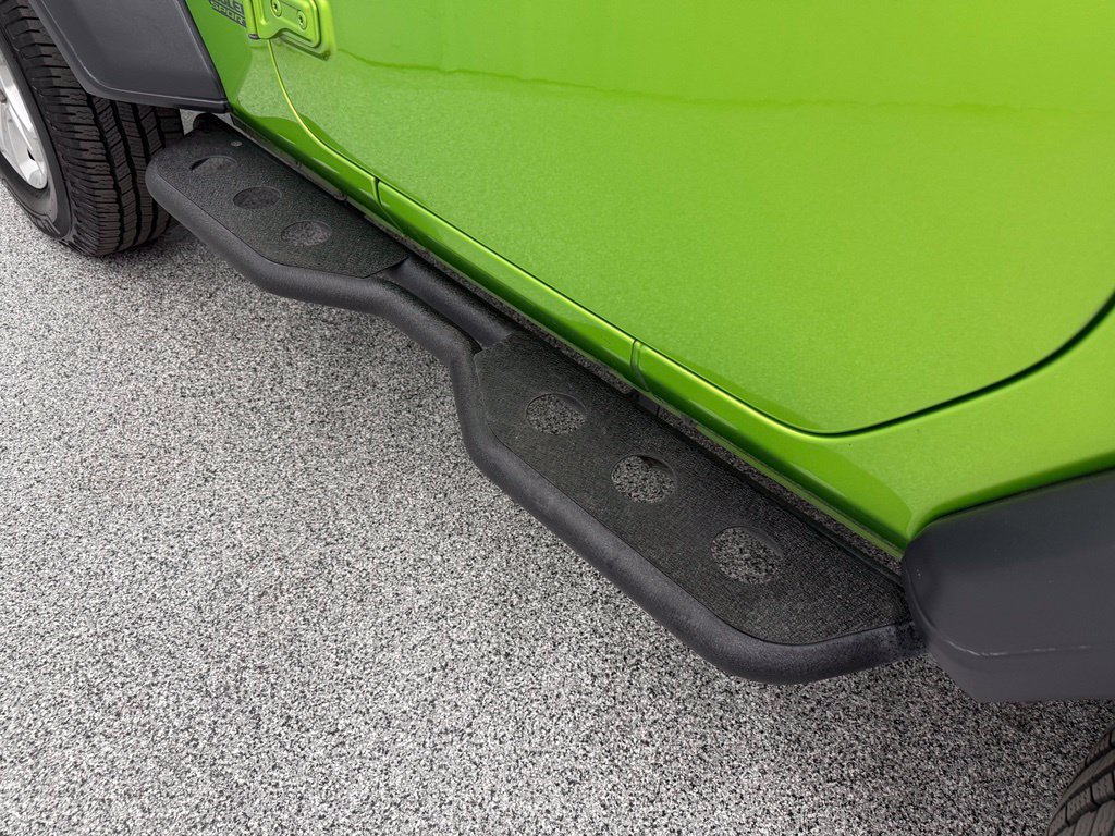 Used 2018 Jeep Wrangler Sport AWD/4WD image 9