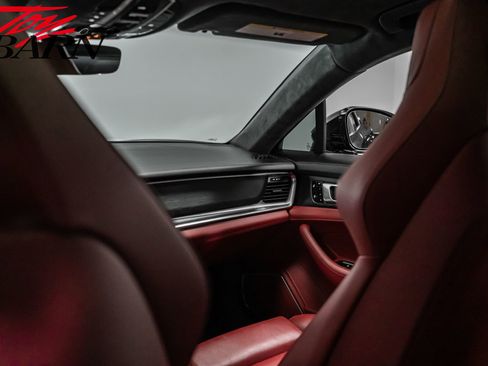 Used 2019 Porsche Panamera GTS image 46