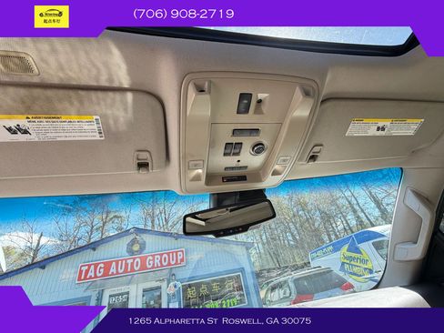 Used 2016 Cadillac Escalade ESV Premium image 22