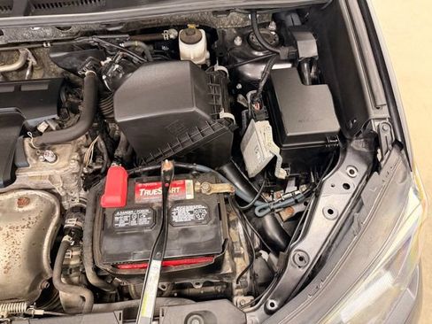 Used 2017 Toyota RAV4 XLE AWD/4WD image 43