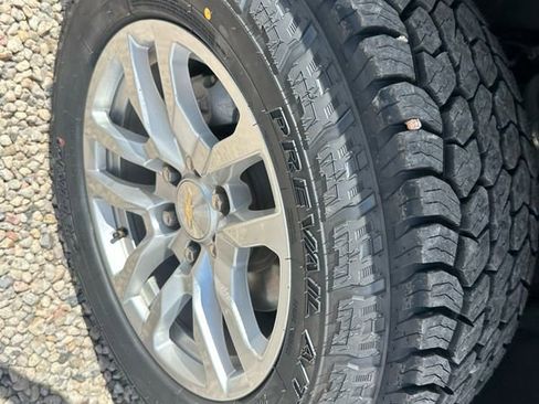 Used 2021 Chevrolet Tahoe LT AWD/4WD image 45