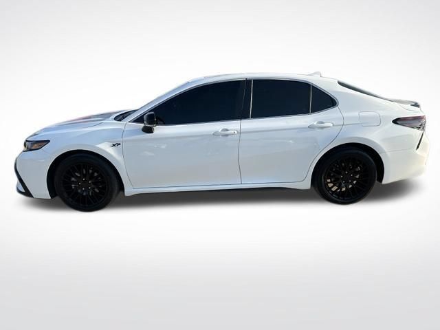Used 2023 Toyota Camry SE w/ Convenience Package FWD image 6