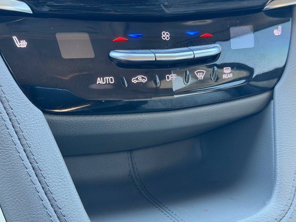 Used 2021 Cadillac XT6 Premium Luxury FWD image 20