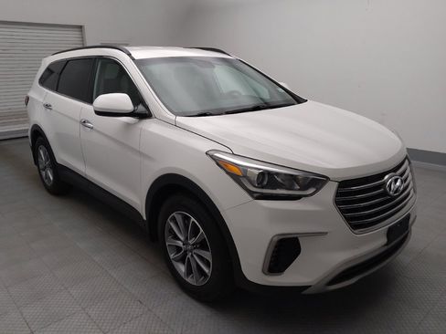Used 2018 Hyundai Santa Fe SE FWD image 13