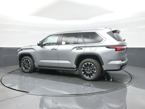 New 2026 Toyota Sequoia Limited AWD/4WD image 6