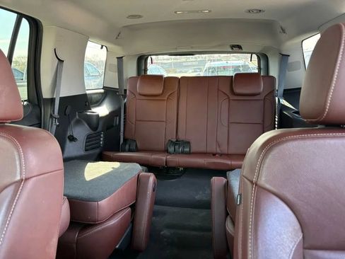 Used 2019 Chevrolet Tahoe Premier w/ Premier Plus Edition AWD/4WD image 24