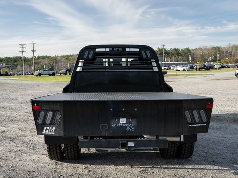 New 2026 RAM 4500 4x4 Crew Cab DRW w/ Laramie Trim Package image 8
