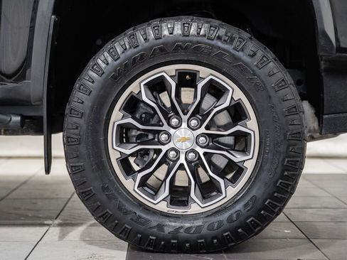 Used 2022 Chevrolet Colorado ZR2 image 19